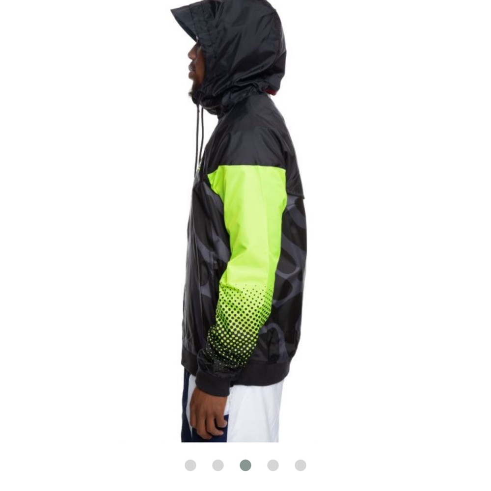 Nike sportswear windrunner retro jacket size Medium - Picture 15 of 15